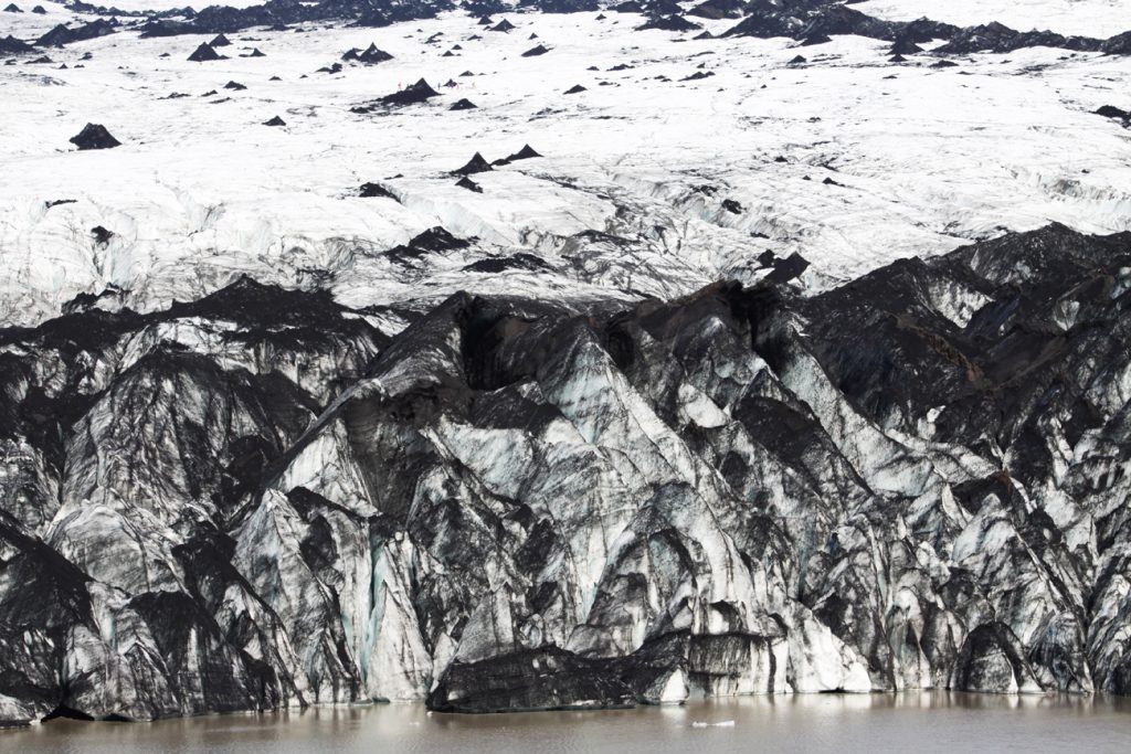 Fotografia lodowca Sólheimajökull, zrobiona podczas podróży na IsLandię. Autorstwa Ani Wilanowskiej 