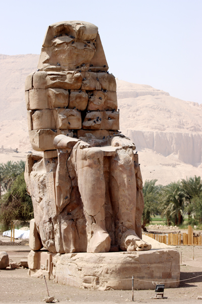 Fotografia zabytków w Luxor zrobiona w Egipcie, autorstwa Ani Wilanowskiej