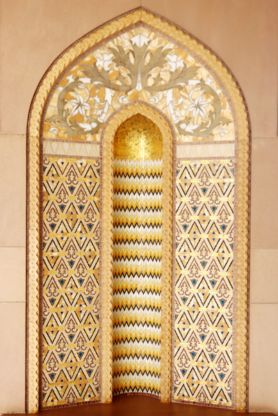 Fotografia Wielkiego Meczetu Sułtana Qaboosa zrobiona w Omanie, autorstwa Ani Wilanowskiej