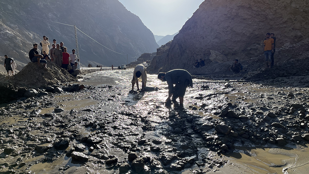 Zdjęcie lawiny błotnej zrobione w regionie Gilgit-Baltistan w Pakistanie autorstwa Anny Wilanowskiej