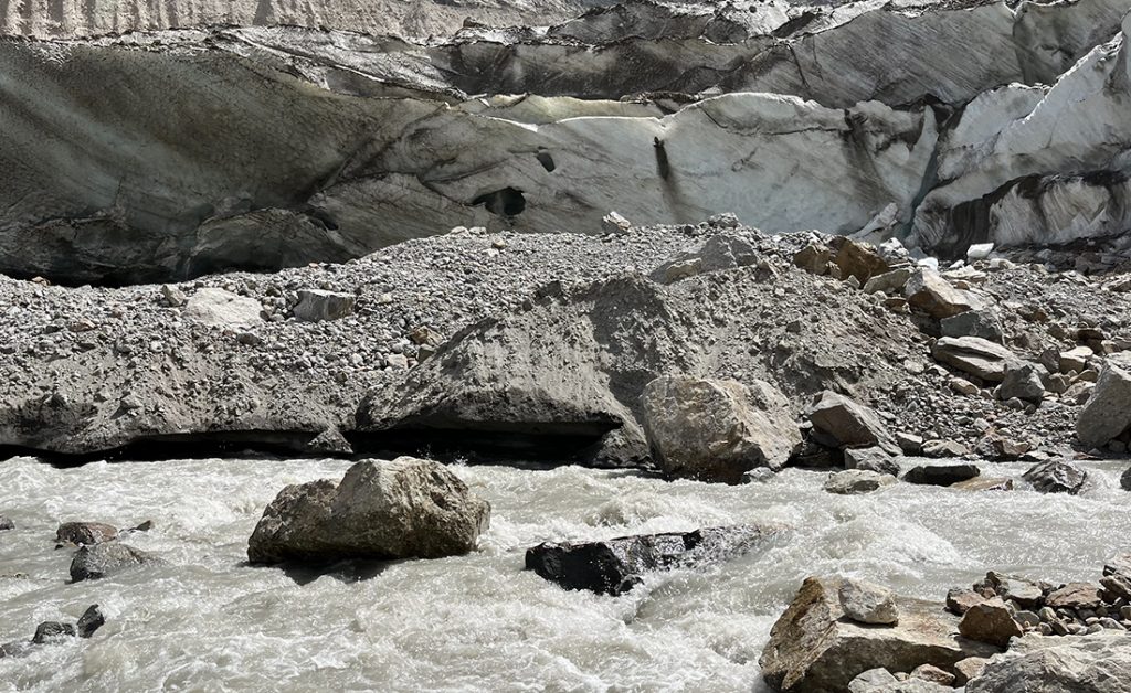 Zdjęcie lodowca zrobione w regionie Gilgit-Baltistan w Pakistanie autorstwa Anny Wilanowskiej