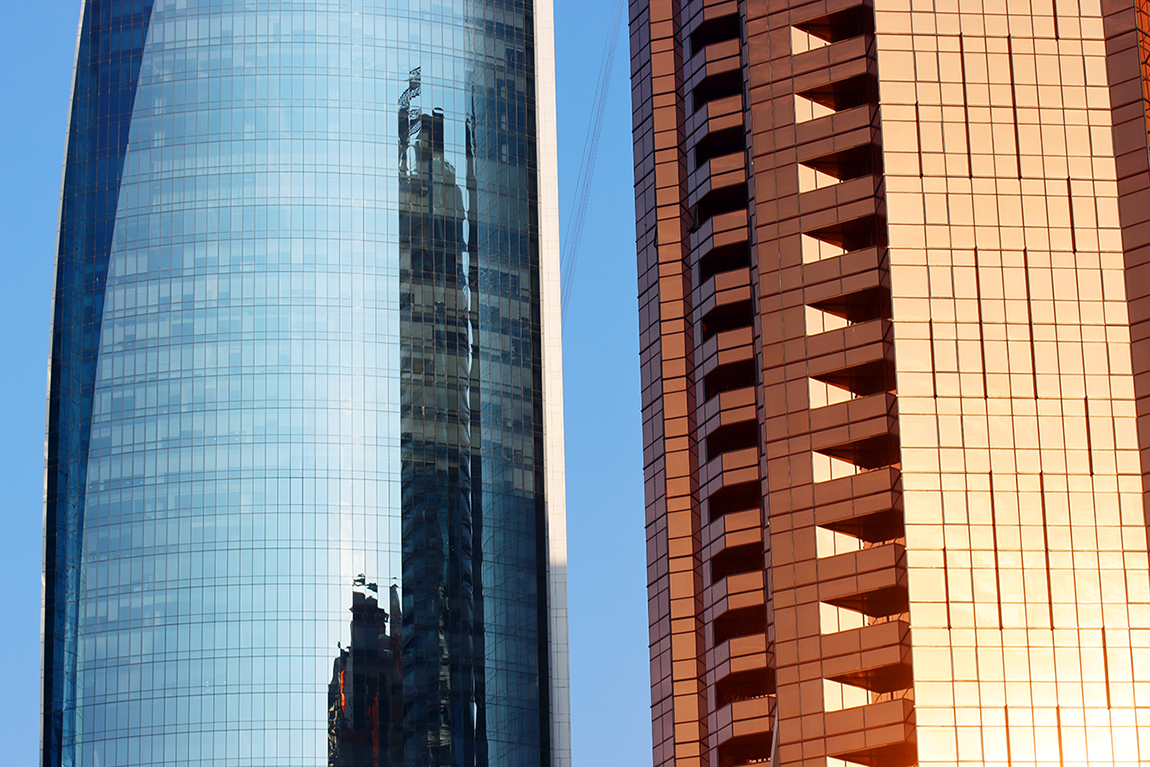 Fotografia wieżowców w Abu Dhabi, autorstwa Ani Wilanowskiej